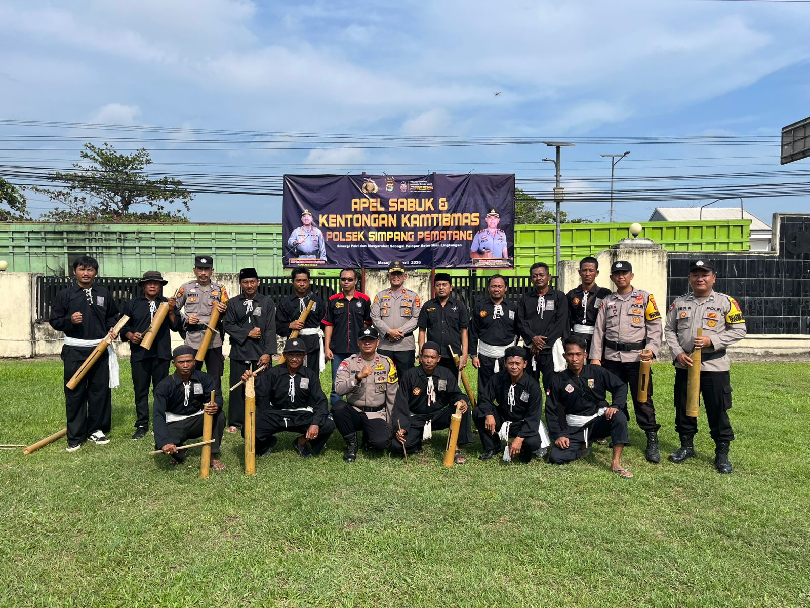 Perkuat Kamtibmas, PSHT Ranting Simpang Pematang Hadiri Apel Sabuk Kentongan di Mapolsek